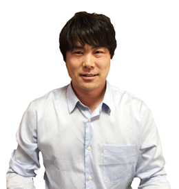 株式会社MUKAI 代表取締役 向　洋信